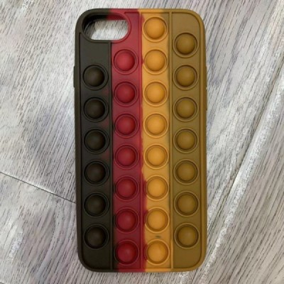 Apple iPhone SE 2020 (6, 7, 8) „Popit“ Bubble minkšto silikono TPU rudas dėklas - nugarėlė | Priedai.lt