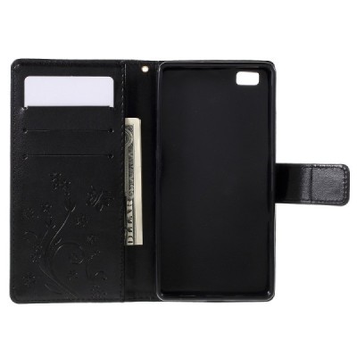 Huawei P8 Lite „Butterflies“ atverčiamas juodas odinis dėklas - piniginė | Priedai.lt