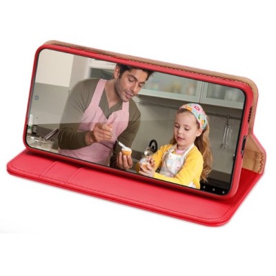 Samsung Galaxy S22 5G (SM-S901X) „Dux Ducis“ Hivo sērijas sarkans ādas atvērams maciņš | Vacins.lv