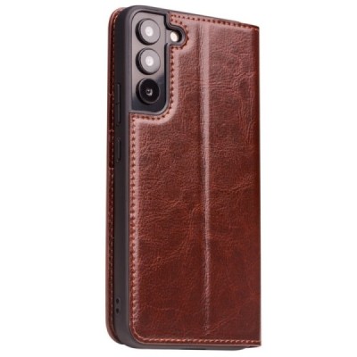 Samsung Galaxy S22 5G (SM-S901X) „QIALINO“ atvēramais ādas brūns maciņš - maks | Vacins.lv