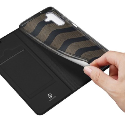 Samsung Galaxy A13 5G (A04s) „Dux Ducis“ Skin sērijas melns ādas atvērams maciņš | Vacins.lv