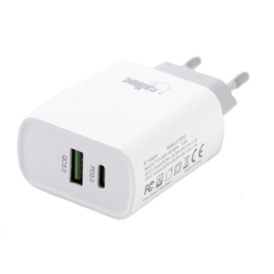 „CallMe“ Max 18W baltas kelioninis (sieninis) įkroviklis (LS13, PD / QC) + Type-C Lightning laidas | Priedai.lt