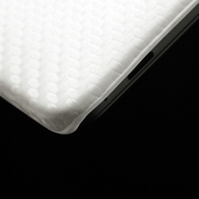 Balts akmeņogļu HTC One M7 apvalks / Vacins.lv