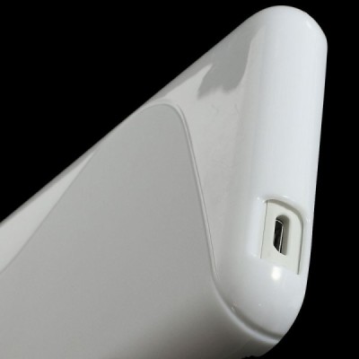 HTC Desire 610 kieto silikono TPU baltas dėklas - nugarėlė / Priedai.lt