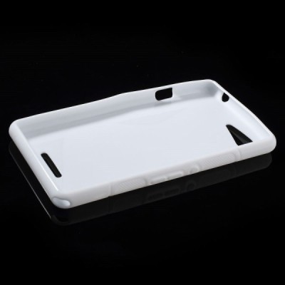 Sony Xperia E3 balts cieta silikona futrālis / Vacins.lv