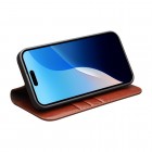 Apple iPhone 16 Pro Max „QIALINO“ atverčiamas rudas odinis dėklas - knygutė