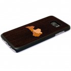Samsung Galaxy S7 (G930) „Crafted Cover“ Latvija natūralaus medžio dėklas (tamsus medis)